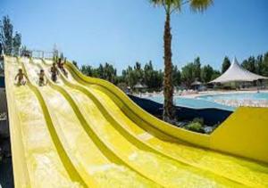 Villages vacances Camping La Carabasse Vias-Plage - T4 Neuf, Tout Confort ! : photos des chambres