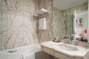 Standard Double or Twin Room room in Hotel Florida