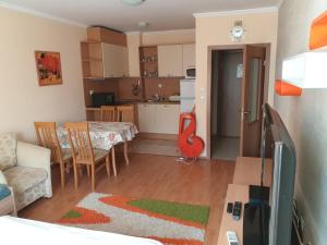 Yassen Holiday Village