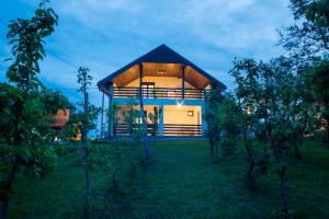 Holiday Home Dandelion with Hot Tub & Sauna