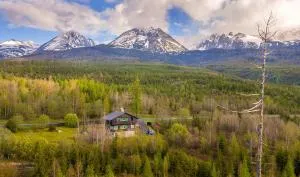 Danielov dom - تاترانسكا بوليانكا