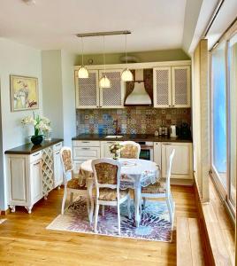 Spindesys - 3hvězdičkové hotely ve městě Nida