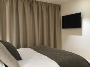Hotels Sure Hotel by Best Western Arras Nord : Chambre Lit Queen-Size Confort - Non remboursable