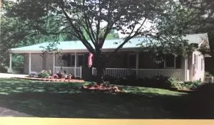 Branson Country B&B - هيرمان