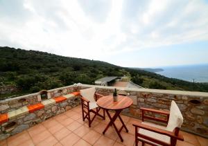 Focalion Castle Luxury Suites Lakonia Greece