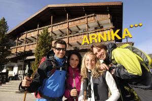 3 hvězdičkový hotel Hotel Arnika Pozza di Fassa Itálie