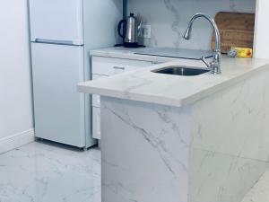 Beach House BEACHFRONT STUDIO 107