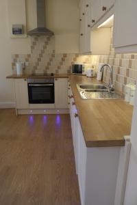 Dean End Apartment 2