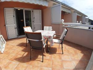 Deluxe Apartment room in Apartments and Rooms Dobrila