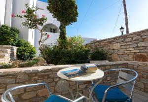 Camara Hotel Naxos Greece