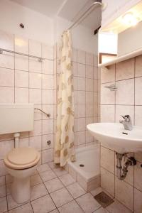 Two-Bedroom Apartment with Terrace and Sea View room in Apartments by the sea Orebic Peljesac - 275