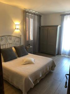 Hotels Hotel La Terrasse : photos des chambres