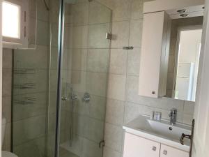 Anastasios Olive Garden Apartments