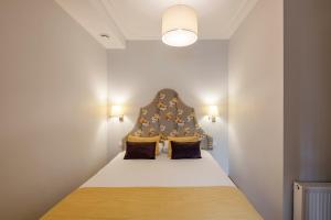 Suite (3 Adults) room in Vilnius Apartments