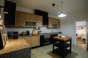 The Minimal House II