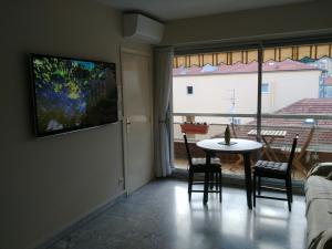 Studio avec Parking Privé au Cœur de la Ville