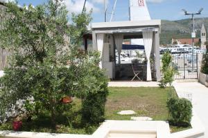 STUDIO TIRONI 2 -SONJA