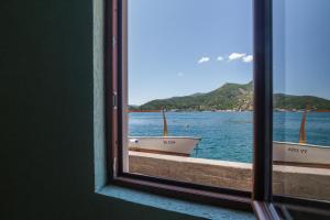 Romeo And Juliet Apartments