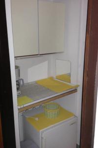 Apartments and rooms with parking space Klenovica, Novi Vinodolski - 5590