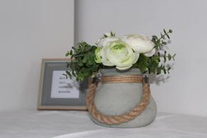 Karmelitas place -studio