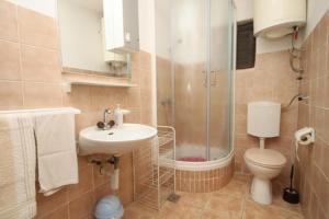 Apartment with Terrace and Sea View room in Seaside secluded apartments Cove Torac Hvar - 575