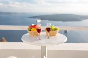 Asma Suites Santorini Greece