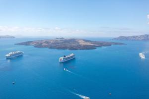 Asma Suites Santorini Greece