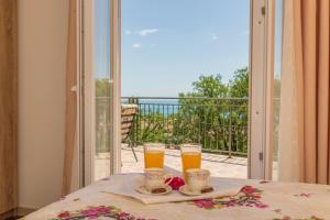 4 star namas Villa Sunny Hill Budva Juodkalnija