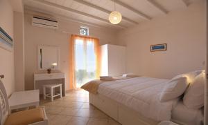 Nostos Beachfront Apartments & Studios Tinos Greece