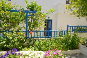 Veletas Apartments Milos Greece