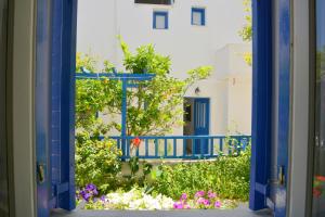 Veletas Apartments Milos Greece