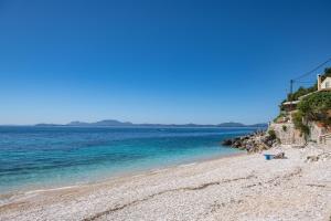 Ismini Kaminaki Beach