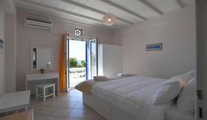 Nostos Beachfront Apartments & Studios Tinos Greece