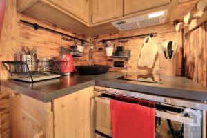 Chalets Le Mazot de la Fis : photos des chambres