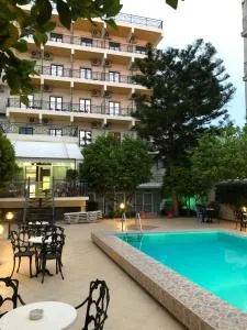 Hotel Bakos - Loutraki