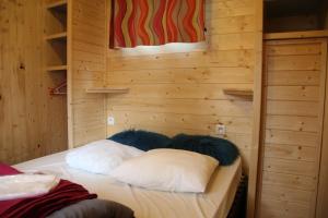 Campings Camping de l'Etang du Pays Blanc : photos des chambres