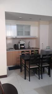 Newport City Condo near Manila Airport Terminal 3