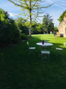 Maisons d'hotes Les Couleurs du Verger : photos des chambres