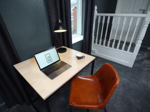 The 1852 Hotel - Self Check-in