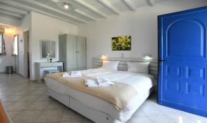 Nostos Beachfront Apartments & Studios Tinos Greece