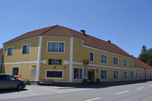 Pansion Gasthaus Wurlitzer Perschling Austrija