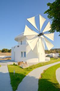 villa windmill Milos Greece