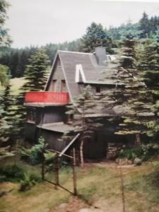 Waldhaus, Ski- und Wanderhütte