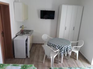 Apartment Perutović