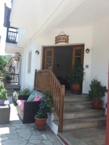 Dafnis Studios Skopelos Greece