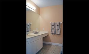 Apartment room in Holmes Beach - Mangroves 3607 #208