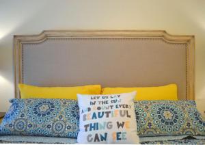 Bradenton Lakefront Home 1903