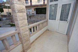 Two-Bedroom Apartment with Balcony room in Apartments by the sea Duce Omis - 5973