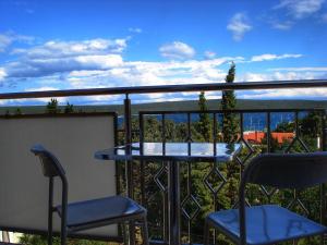  Apartments with a parking space Nerezine, Losinj - 14542, Pension in Nerezine