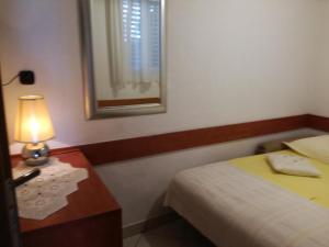 Two-Bedroom Apartment with Terrace and Sea View room in Apartments by the sea Baska Voda Makarska - 14881